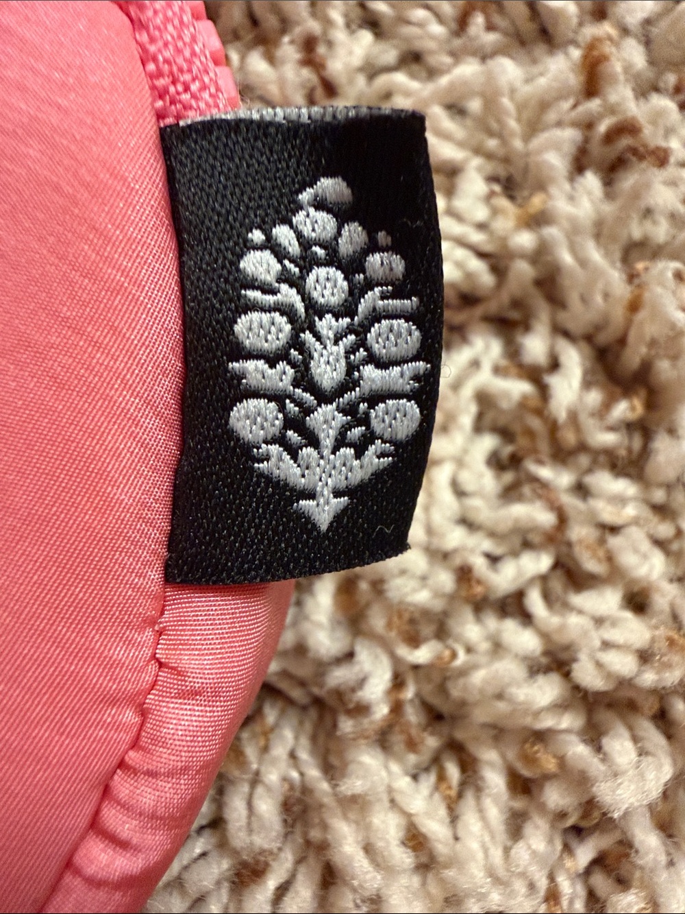 New FP Movement - Essentials Only Pouch - Picture 3 of 6